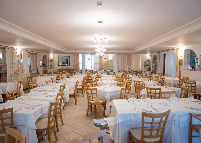 Hotel Baia Del Porto