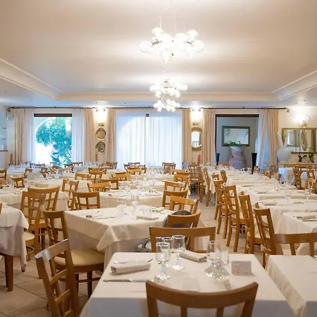 Baia Del Porto 4* 波尔托奥蒂罗卢