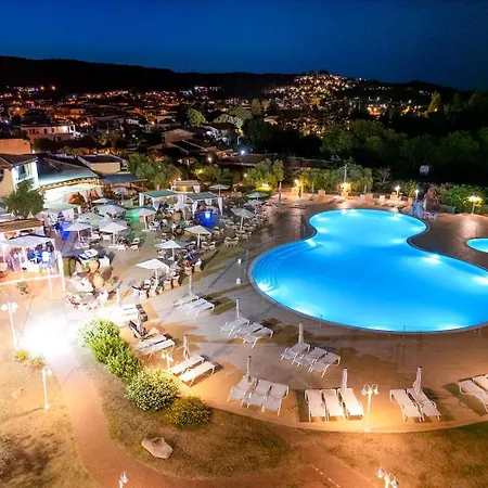 Baia Del Porto 4* 波尔托奥蒂罗卢