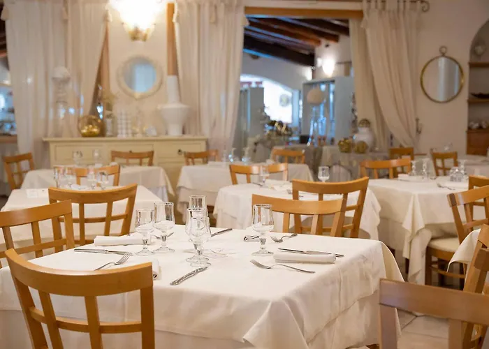 Baia Del Porto فندق