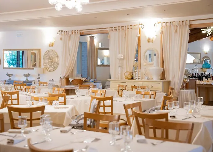 Baia Del Porto 4* بورتو أوتيولو