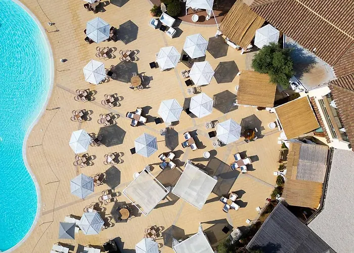 Baia Del Porto فندق بورتو أوتيولو